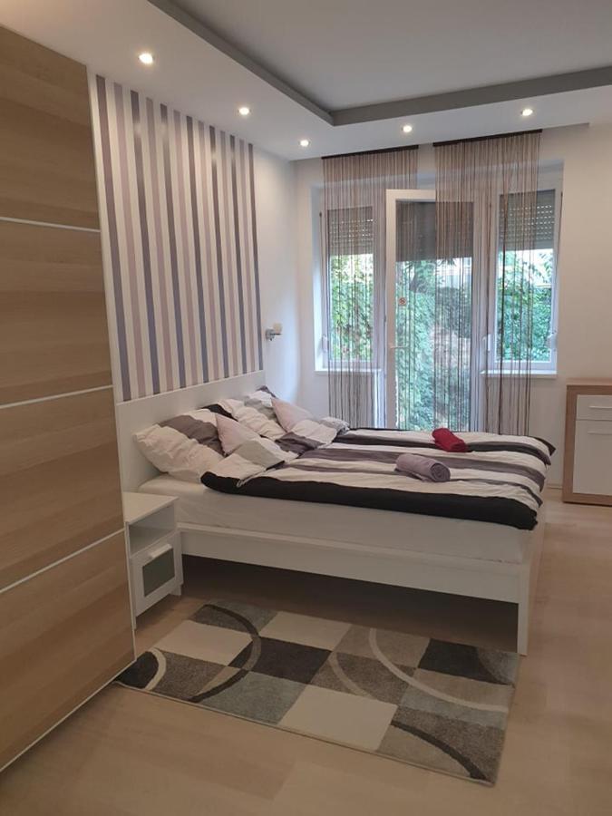 Viola Apartman With Infra Sauna Apartment Szeged Exterior photo
